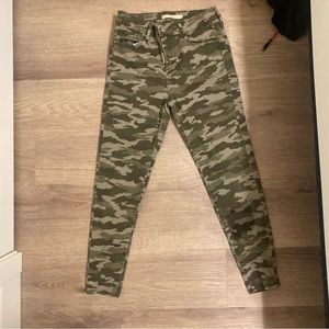 Levi's Womens 720 High-Rise Super Skinny Crop Camo Jeans Size 26